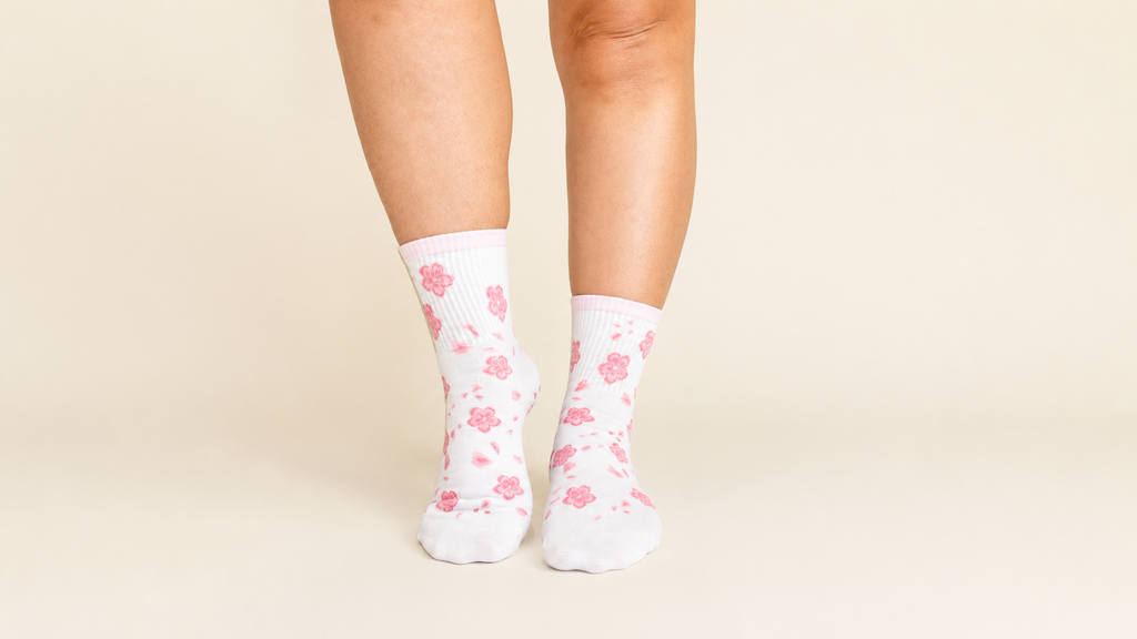 'in bloom' mid-crew grip socks