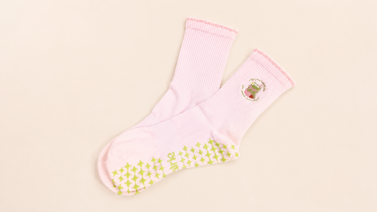 'matcha date' crew grip socks